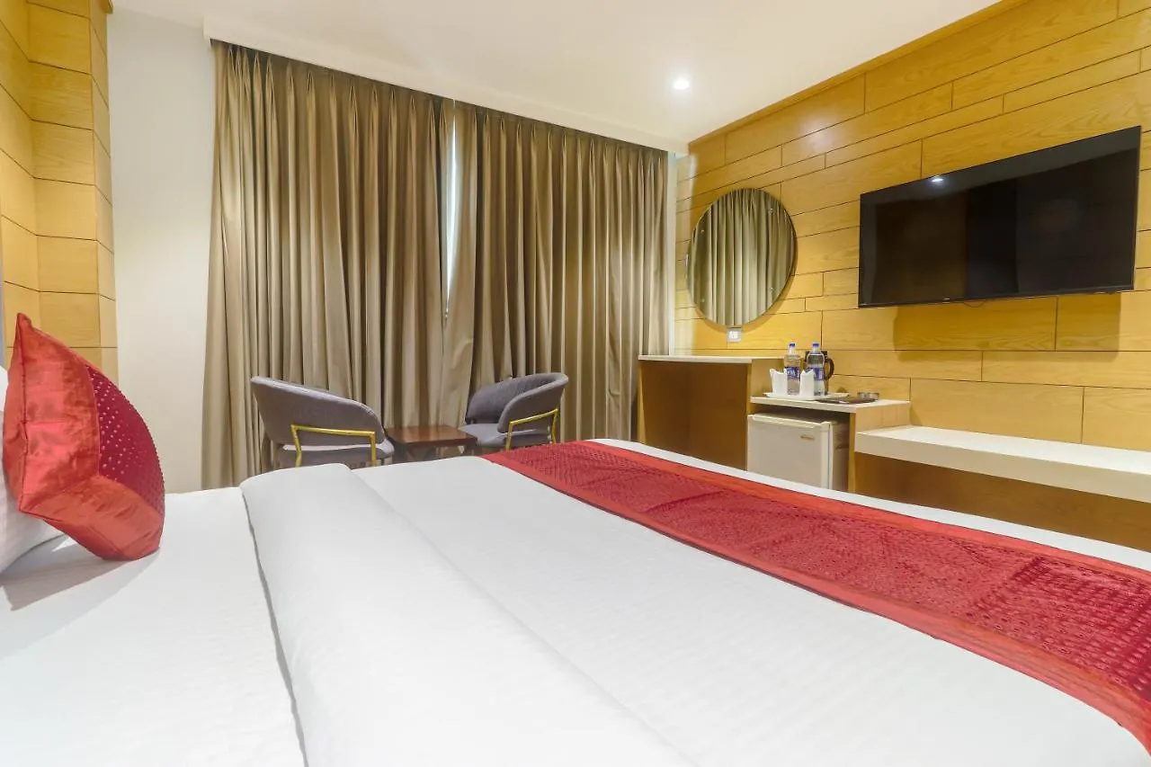 ***  Hotel Bricks, Karol Bagh, New Delhi Ινδία